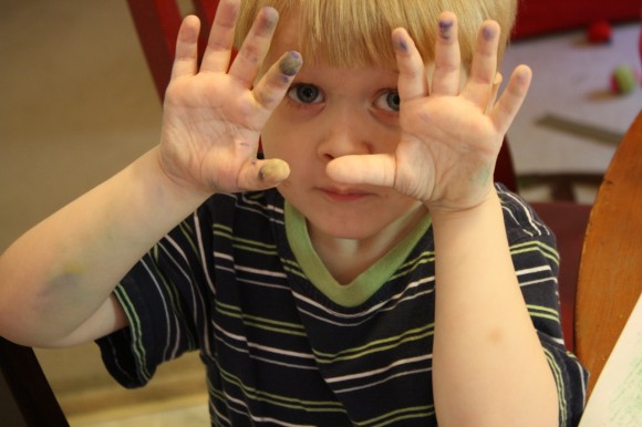 messy fingers with homeschool art means fun!