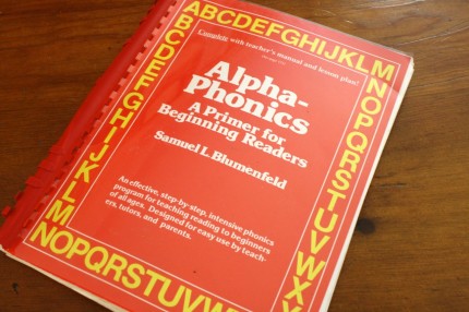 Alphaphonics cover - Favorite preschool and kindergarten homeschool curriculum choices - Those we have chosen over and over again! With links to detailed reviews.