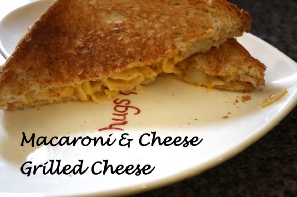 Macaroni and Cheese Grilled Cheese