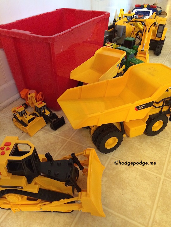 Caterpillar Power Toys