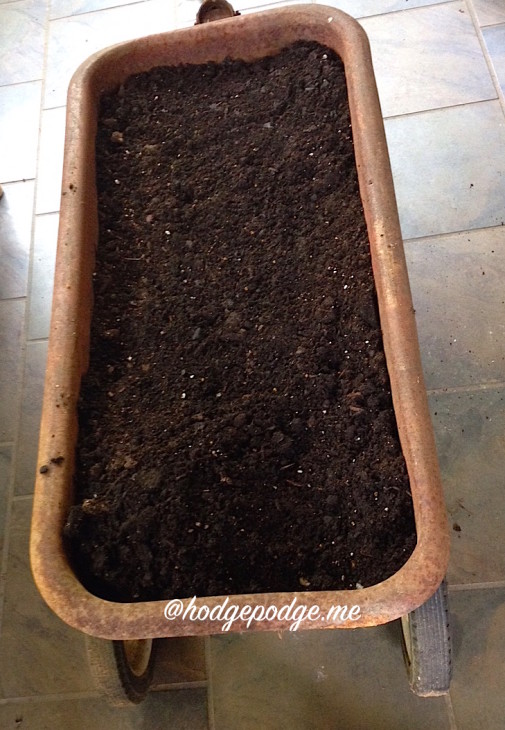 how to make a wagon garden 