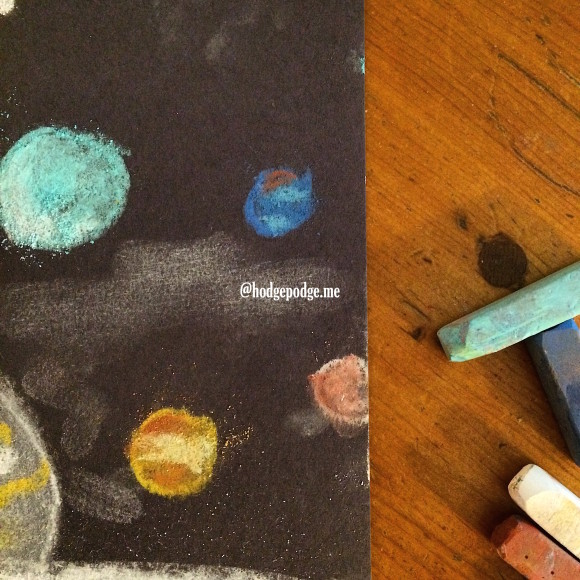 how to draw planets in chalk pastels