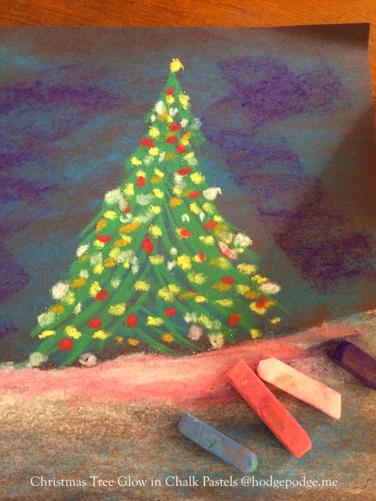 Making a Christmas Tree Glow in Chalk Pastels